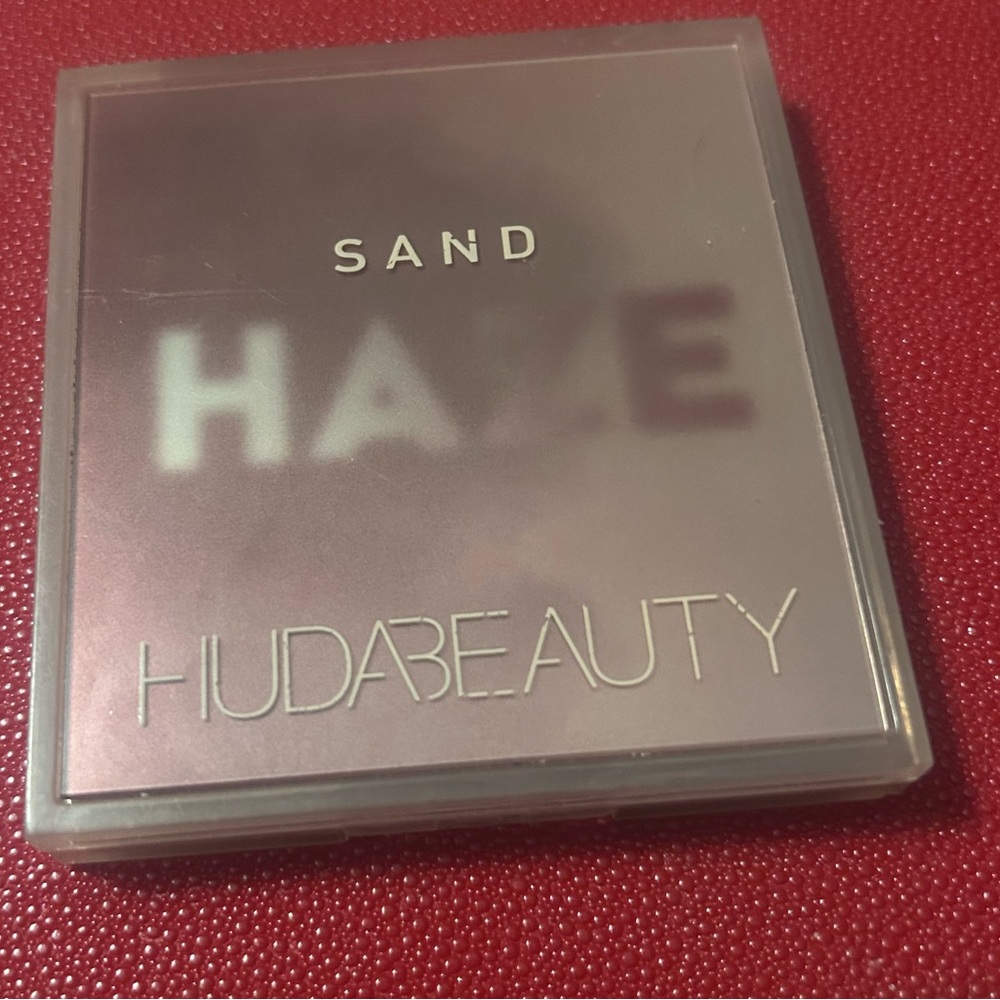 HUDA BEAUTY SAND HAZE Palette, Gorgeous Shades!